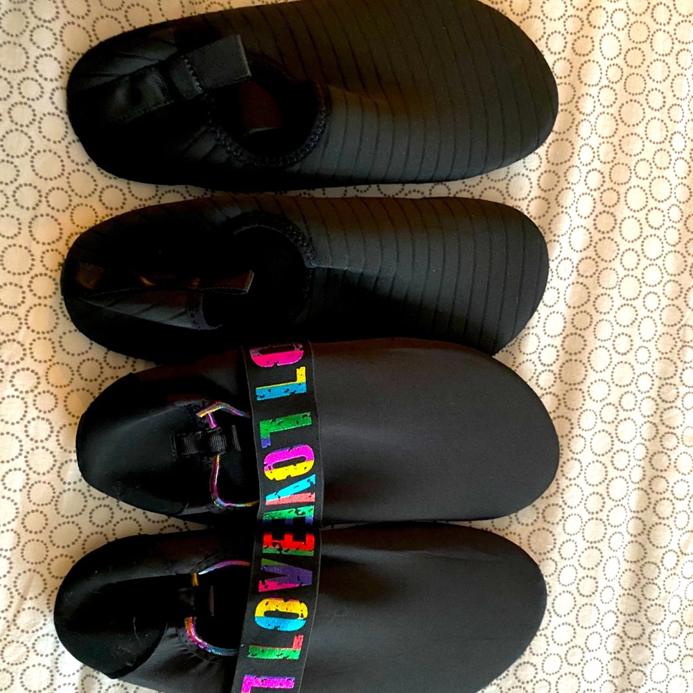 Water shoes